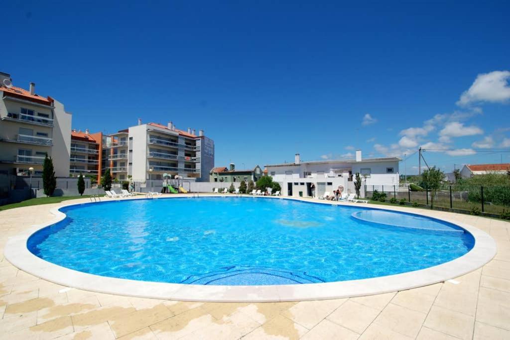 Parasol Appartment São Martinho do Porto Eksteriør billede