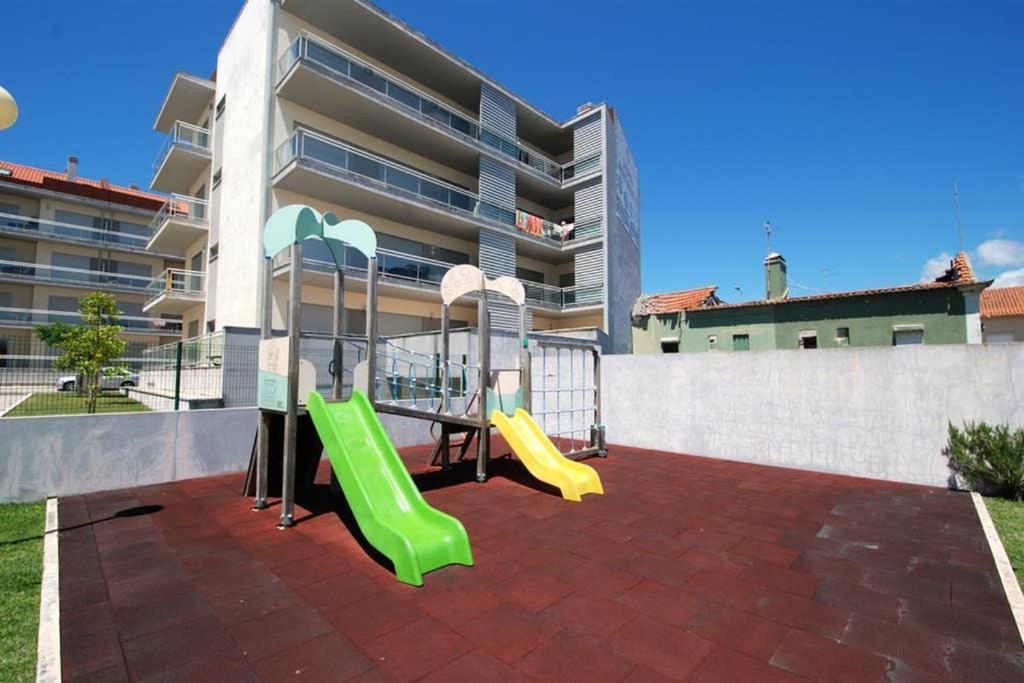 Parasol Appartment São Martinho do Porto Eksteriør billede